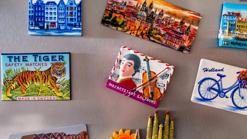Can you bring magnets on a plane? About Packing Magnets