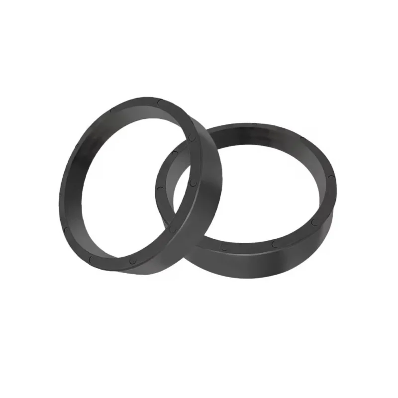 Multiple ferrite ceramic magnet rings, RoHS/CE certified, for industrial applications